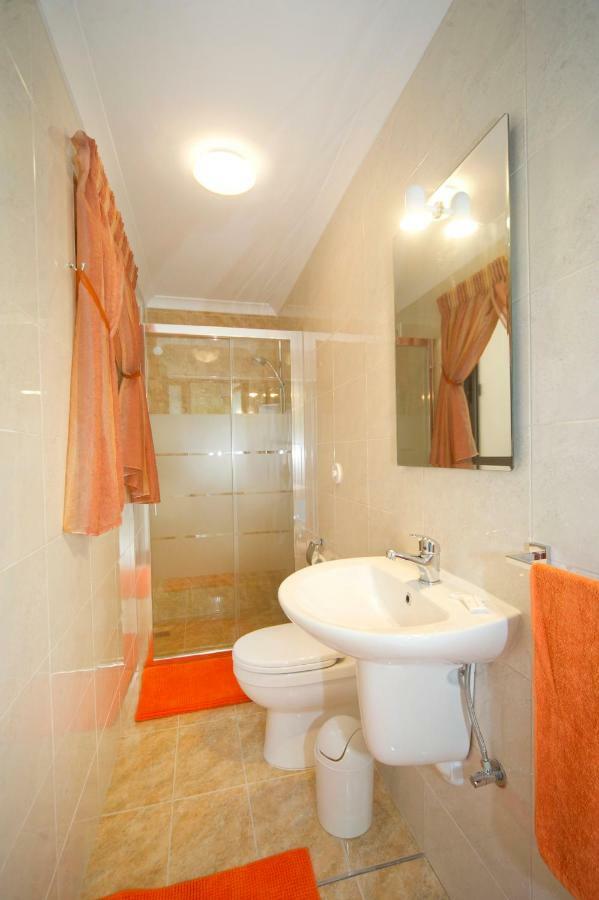 Sliema Duplex 1 Bedroom Apartment - Sleeps 4 Eksteriør bilde