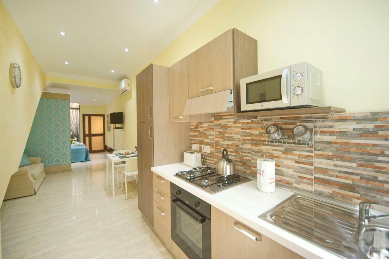 Sliema Duplex 1 Bedroom Apartment - Sleeps 4 Eksteriør bilde